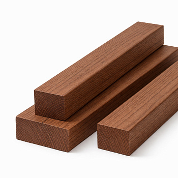 Фасадный брусок из термоясеня, 40*40*800-3000 мм., сорт "Экстра"